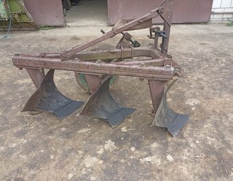 Pluh 3-radlicny AGROMET - 3