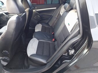 Predam Škoda Octavia II Combi VRS 2.0 TDI CR 125kW DSG 6st - 3