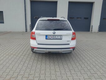 Skoda Octavia Scaut 2,0 135kw DSG 228871km - 3