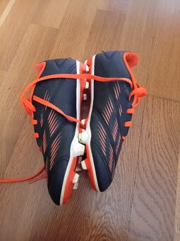 Chlapčenske kopačky Adidas predator 35 - 3