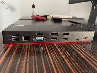 Lenovo ThinkPad Thunderbold 3 Dock,135W Adaptér - 3