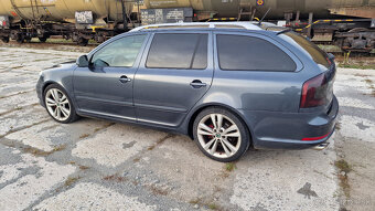 Škoda octavia combi 2 RS 2.0 TDI DSG - 3