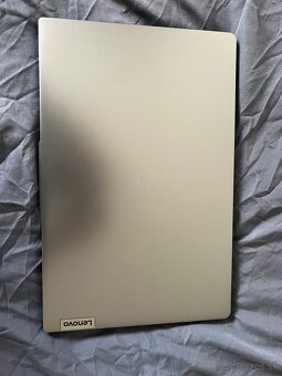 Lenovo IdeaPad Slim 3 (15”.8) - 3