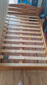 Postel 200x140 masiv s rostom a matracom - 3