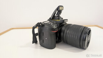 Nikon D7200 + Nikkor 18-105 mm - 3