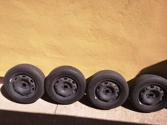 Letné pneumatiky 165/70R14 81T na diskoch Fábia 1 - 3