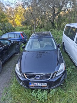 VOLVO XC60 D5 SUMMUM AWD, 158 Kw , M6 , RV: 4/2012 - 3