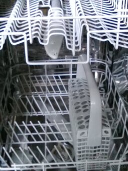 Menšia umývačka Zanussi - 3