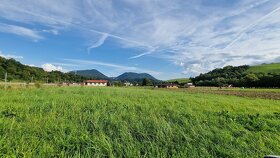 Predám slnečný stavebný pozemok v obci Jasenica - 3