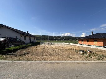 Predám stavebný pozemok, všetky IS. Poprad - Gánovce - 3