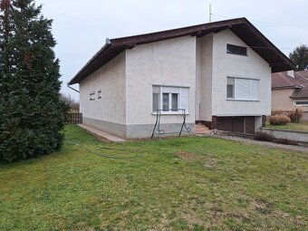 RD Chotín na 9,8 árovom pozemku; Exkluzívne u nás - 3