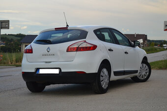 Renault Megane 1.6 16V benzín r.v.2009 iba 149tis.km - 3