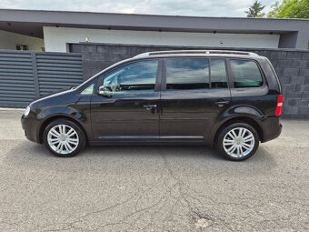 Volkswagen Touran 2.0 TDI Highline DSG. - 3