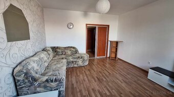 Na prenajom 2 izbovy byt vo Vrakune - 3