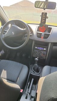 Peugeot 207 - 3
