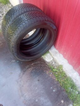 Predám 2ks zimné pneu.195/55R16 dezen 5,0mm - 3