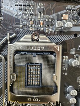 Gigabyte H510M S2H V3 socket Intel 1200 - 3