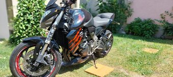Honda CB1000R - 3