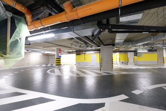 Garážové stojisko 15m2, rezidencia STEIN, Blumentálska ul. - 3