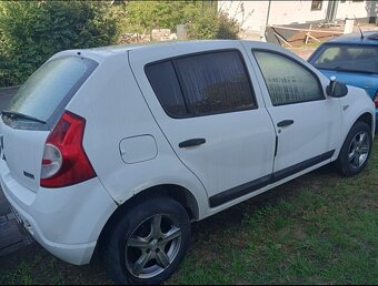 Dacia Sandero 1.4 Mpi LPG - 3