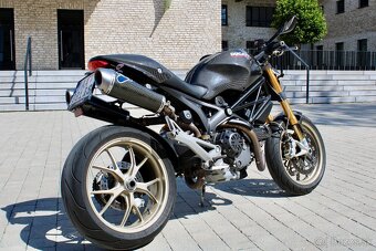 Ducati Monster 1100S - 3