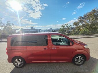 Ponukam privatne transfery na letiska pre 7 ludi + vodic - 3