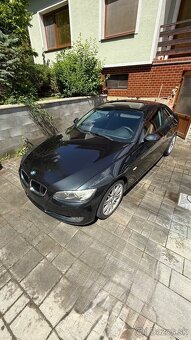 Predám BMW 320D coupe Mpaket e92 r.v2008 naj. 196800km - 3