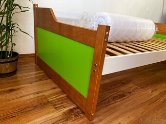 Detská posteľ 200x90 s roštom a matracom - 3