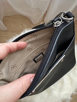 Guess kabelka - 3