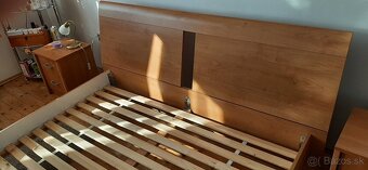 Predám peknú a pevnú postieľku 160/200 - 3