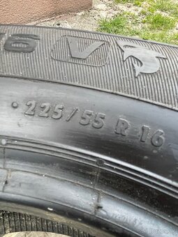 Uniroyal 225/55 R16 letné - 3