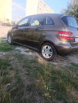 Predám Mercedes Benz B - 3