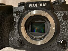 Predám Fujifilm X-H1 + Fujifilm XF 18-55mm f/2.8-4 R LM OIS - 3