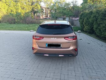 Predam Kia ceed 1,5 GDTI 118kw gold ročník 5/2023 - 3