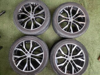 Elektorny 5x112 R17 225/45 - 3