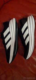 Adidas botasky vel 44-Nové...Grocs vel.45 - 3