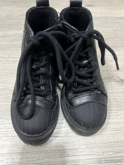 Zara, Reserved,Adidas topánky. - 3