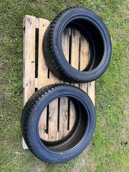 245/45 R18 - 3