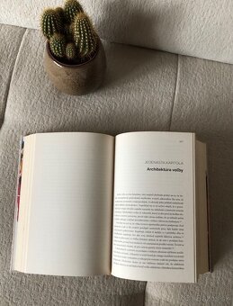 Nová kniha David Brooks - Spoločenské zviera, 19.90 E - 3