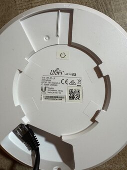 UniFi Ubiquiti AP AC LR - 3