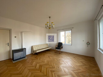 NA PRENÁJOM 3 IZBOVÝ RODINNÝ DOM NITRA - STARÉ MESTO - 3