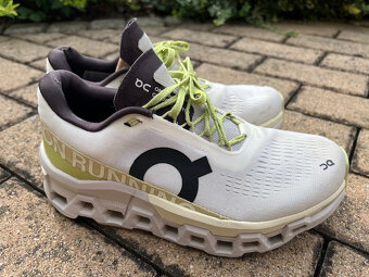 ON RUN CLOUDMONSTER 2 - 3