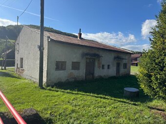 Budova na predaj alebo prenajom obec Korejovce - 3