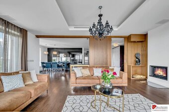 Predaj, Luxusný 4 izbový byt, 180 m2 + 25 m2, Condominium Re - 3