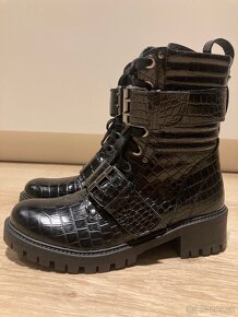 Twinset Workery veľ.38 - 3