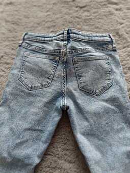 Zvonové džínsy H&M veľ 140 - 3