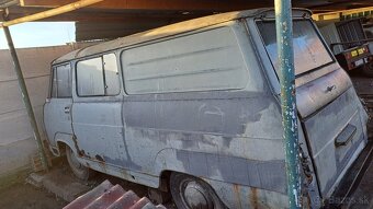 Škoda 1203 zo šiltom - 3