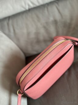 Michael Kors ruzova kabelka - 3