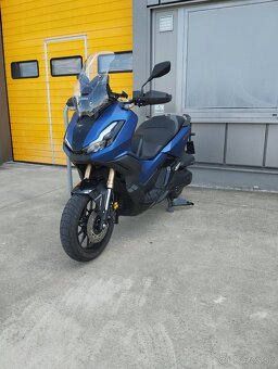 Honda Adv 350 - 3
