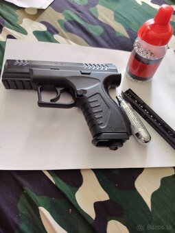 Vzduchová pištoľ Umarex XBG - 3